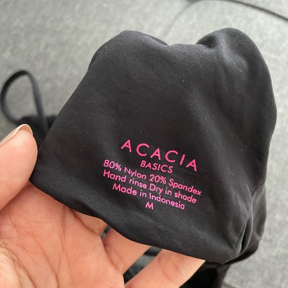 RARE OG Acacia Basics Napali top - Picture 3 of 4